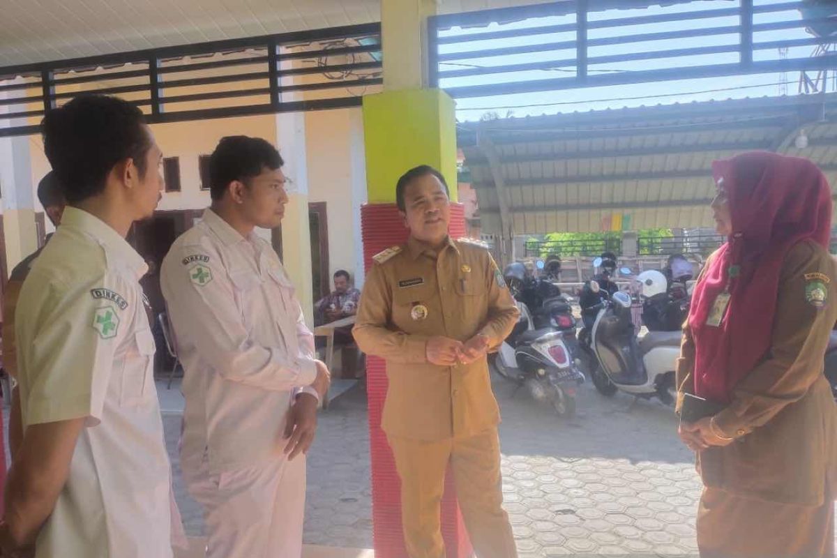 Pj Bupati Abdya instruksikan pemeriksaan kesehatan petugas TPS