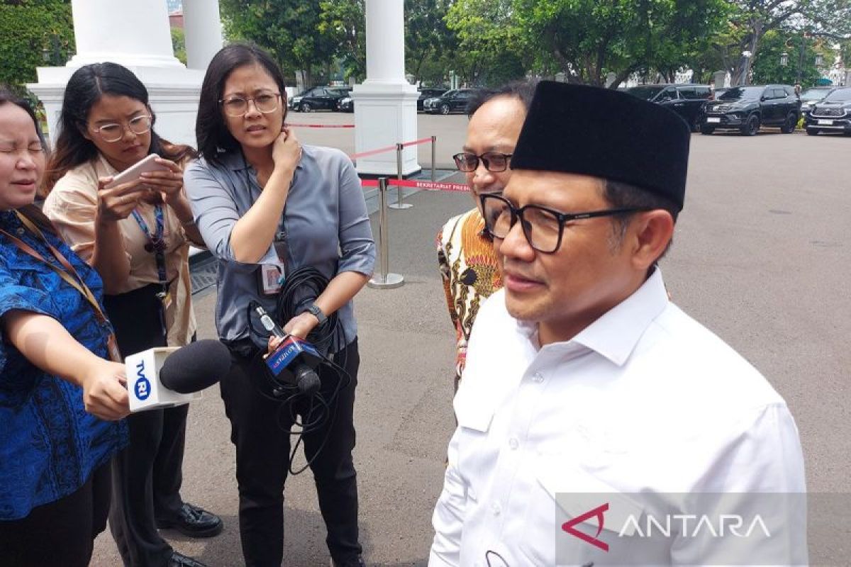 Prabowo bertemu ketum dan sekjen partai koalisi di Istana Merdeka