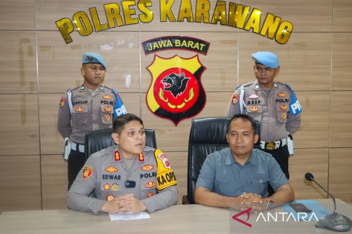 Polres Karawang tindak oknum polisi diduga tidak profesional dalam bertugas