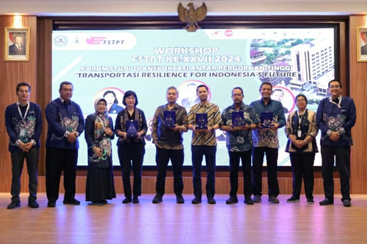 USM "host" Simposium FSTPT 2024, bahas masa depan transportasi RI