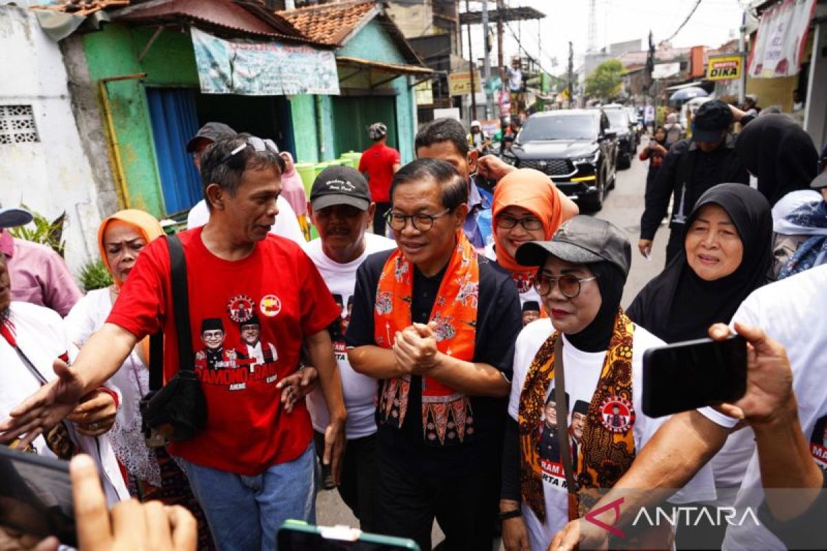 Pramono akan buka kembali trayek JakLingko yang ditutup