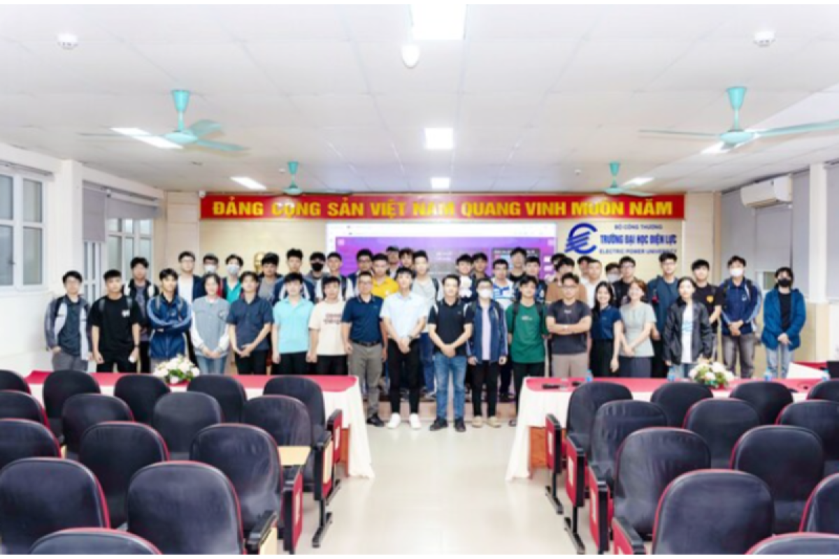 JA Solar Empowers Renewable Energy Talent Development with Practical Training Program at Vietnam