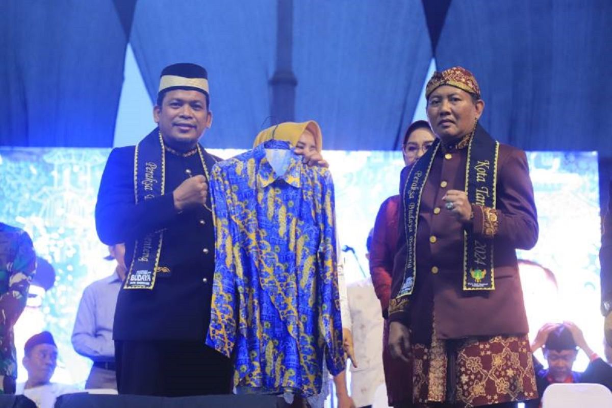 Pemkot Tangerang kenalkan motif batik terbaru, 