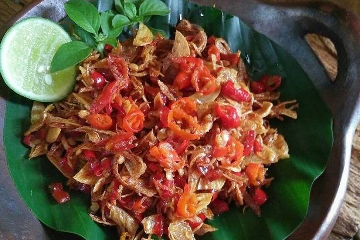 Pedas dan renyah, ini resep sambal embe khas Bali