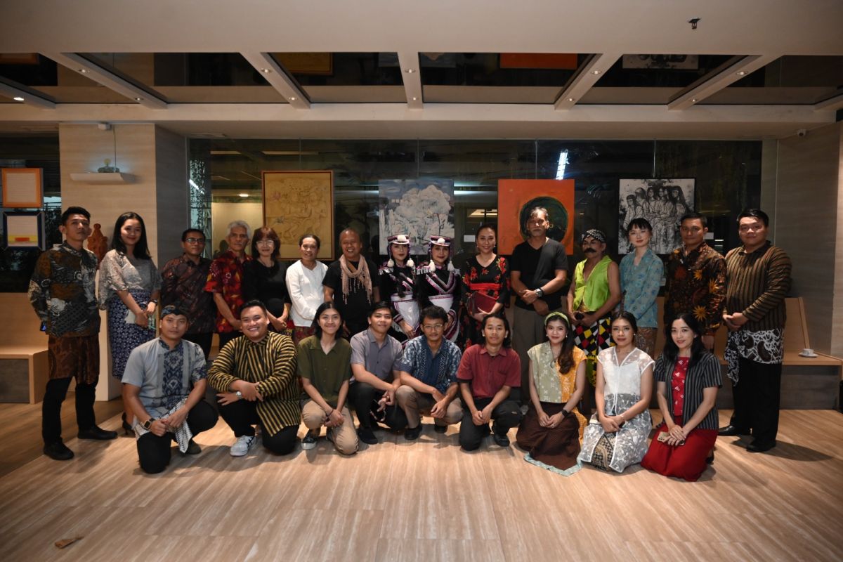 Aveta Hotel Malioboro buka pameran Mile5tone bersama Akar Projek