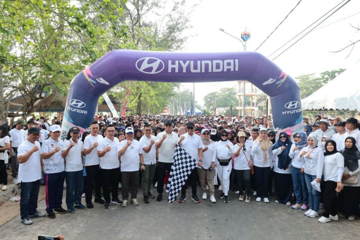 Ribuan peserta ramaikan Color Run Festival Layangan Kota Pangkalpinang 2024