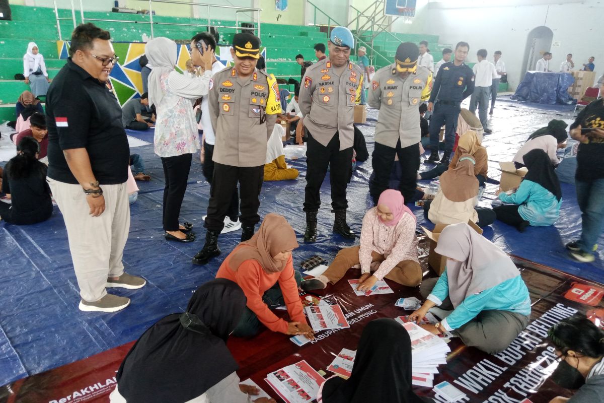 Polres Belitung kawal pelipatan surat suara Pilkada 2024