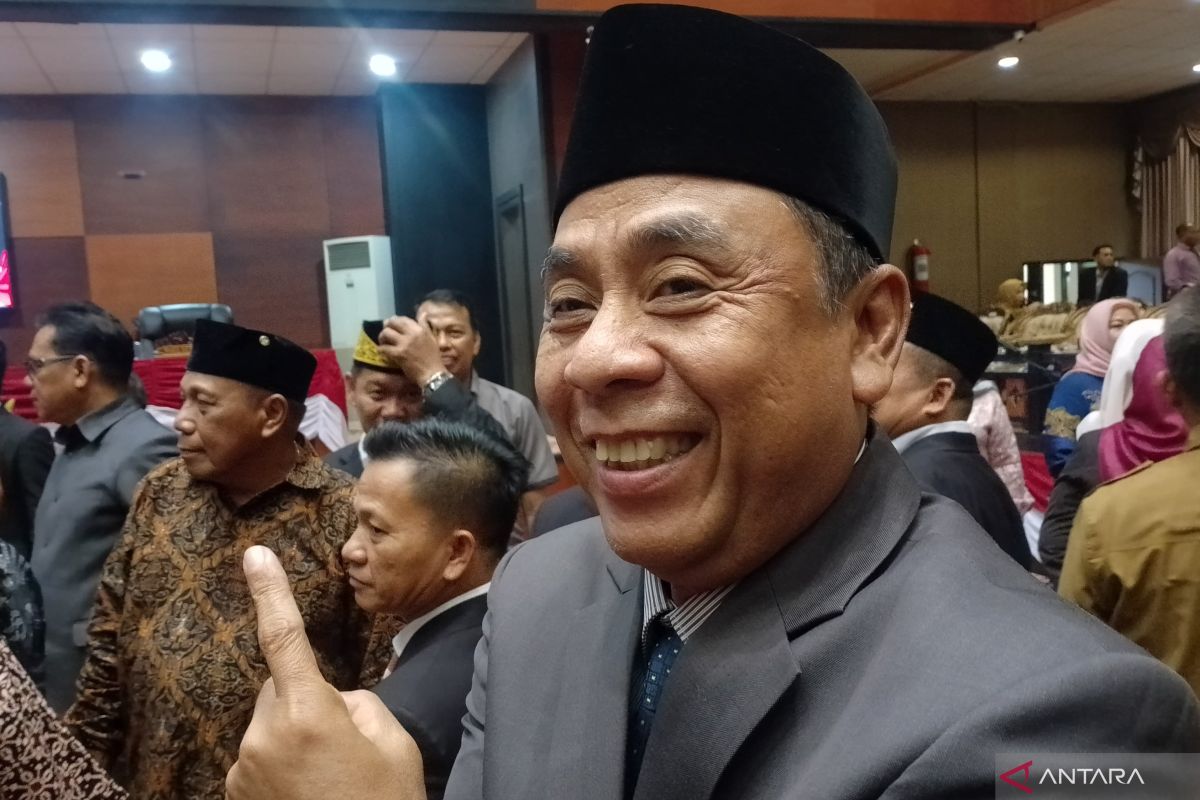 Legislator Penajam  sebut gandeng perusahaan untuk tekan pengangguran