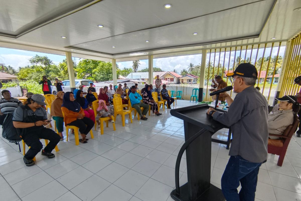 Sultan Ternate  serap aspirasi di suku Toliwiko