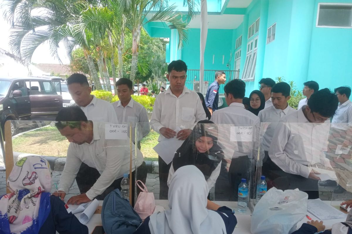 Sebanyak 86 peserta tes CPNS di Mataram dinyatakan gugur