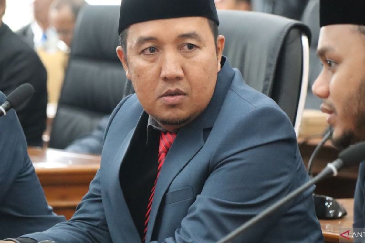 DPRD sarankan pemda buat perjanjian dengan perusahaan dalam rekrutmen tenaga kerja