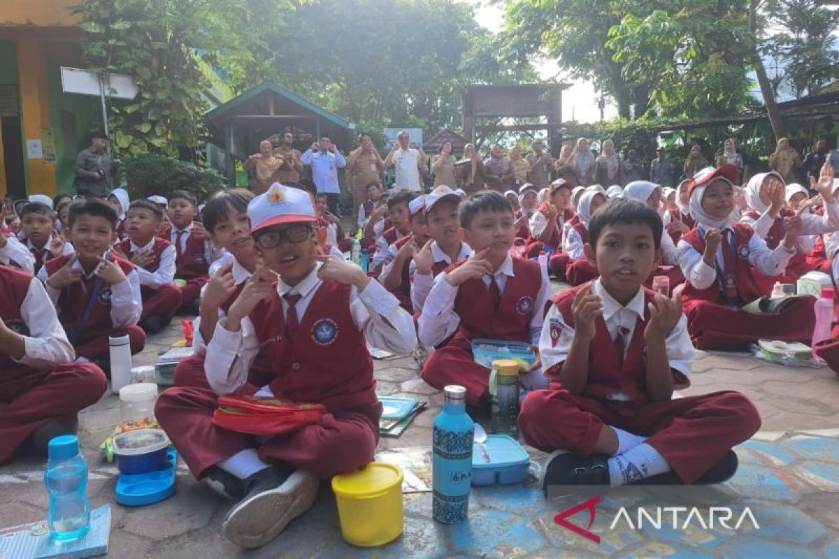 Sekolah di Balikpapan gelar OC Day peringati hari anak sedunia