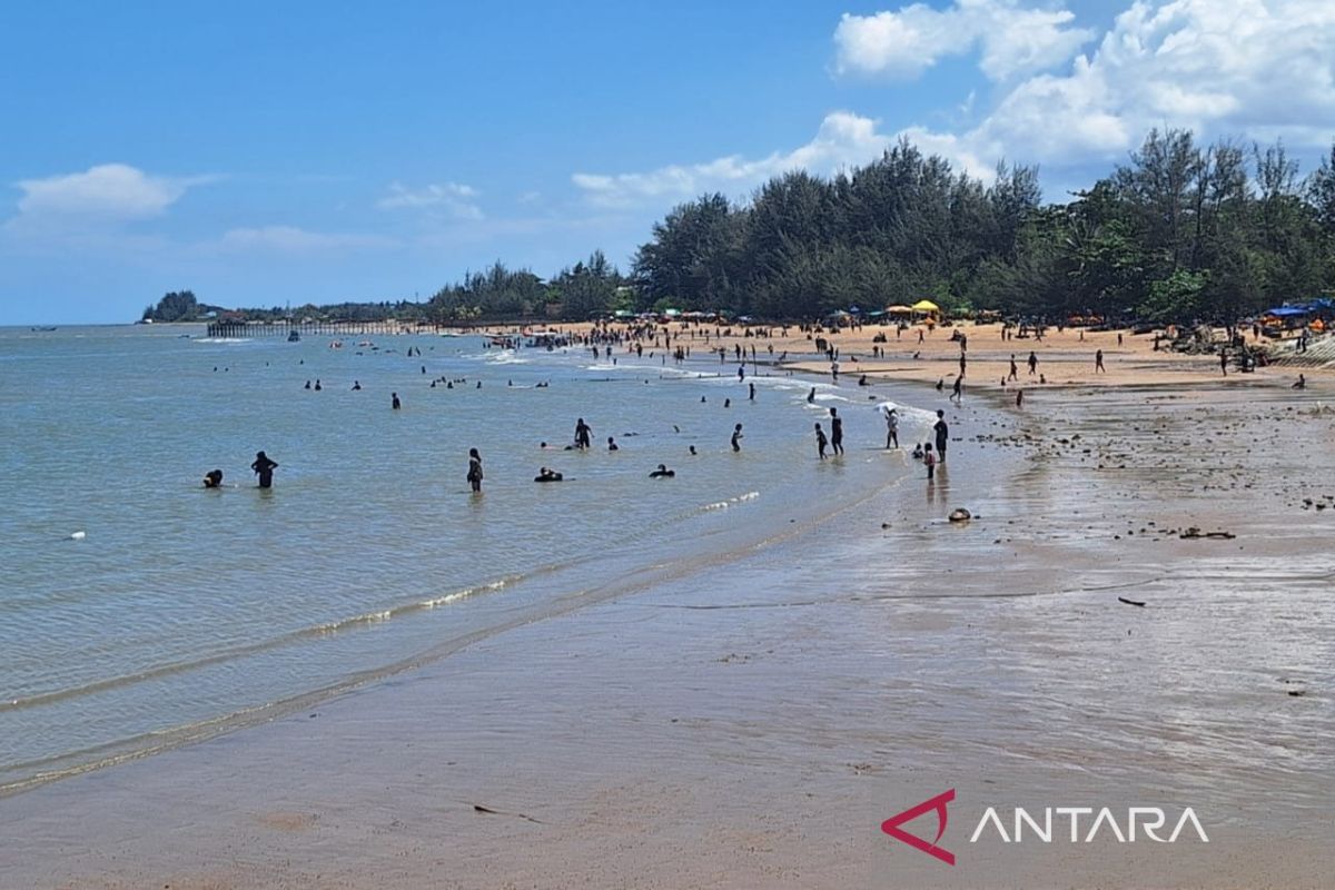 DPOP tingkatkan keamanan Pantai Manggar jelang Natal dan Tahun Baru