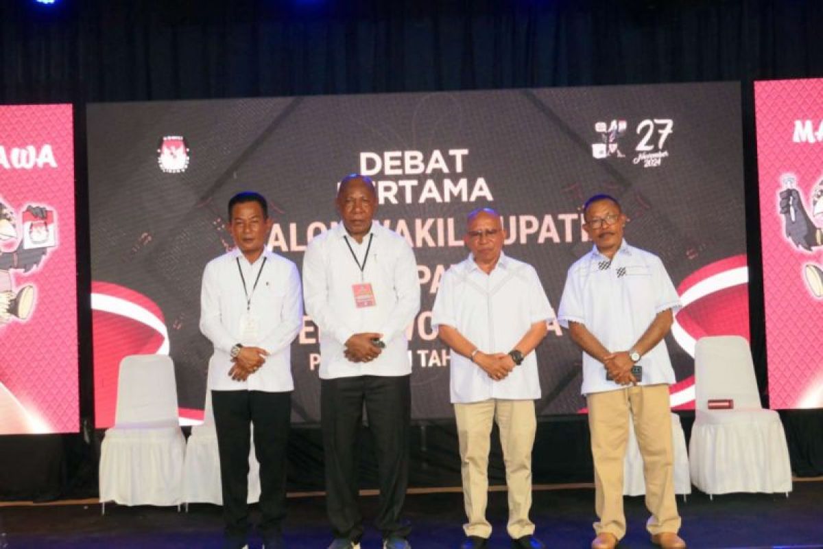 Bupati Wondama minta dua paslon jaga kedamaian tanah peradaban