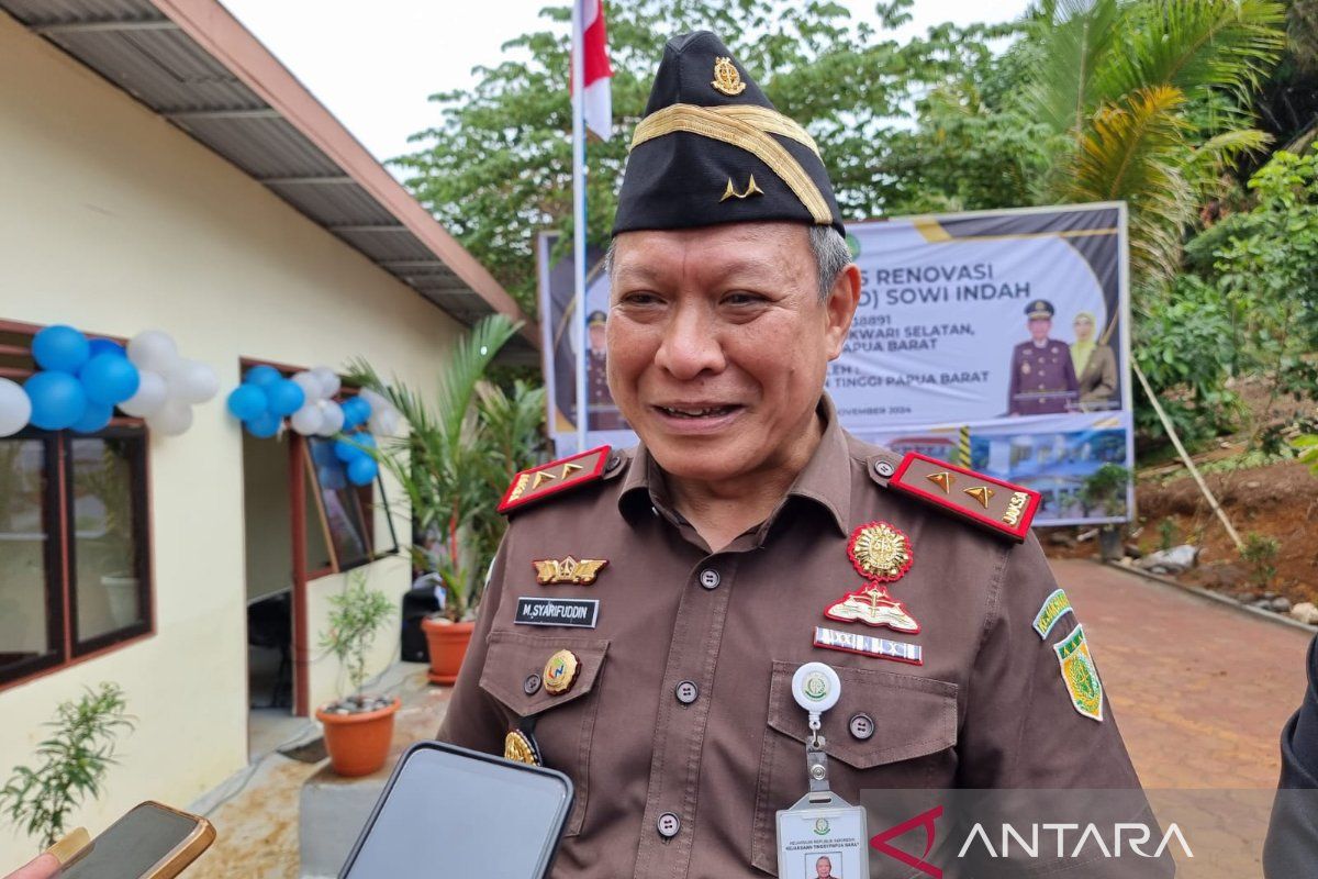 Kejati Papua Barat 'warning' praktik pungli di sekolah