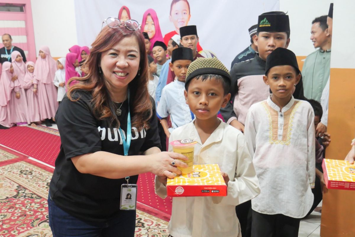 Dupoin hadirkan kebahagiaan lewat CSR #SharetoCare