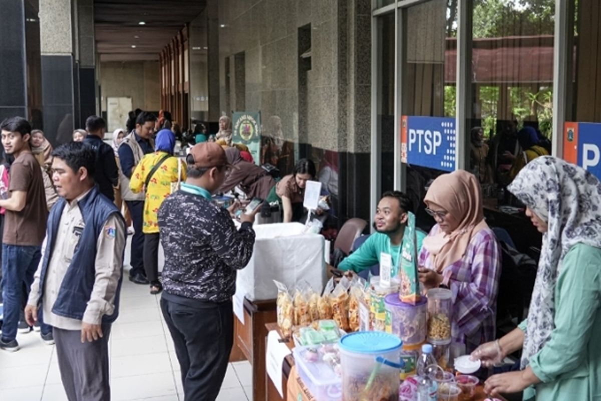 Pengembangan wirausaha, Jakbar ikutkan 35 UMKM dalam bazar