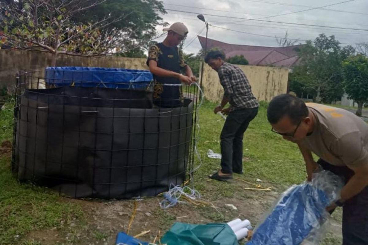 Polres Simalungun buat kolam ikan untuk ketahanan pangan