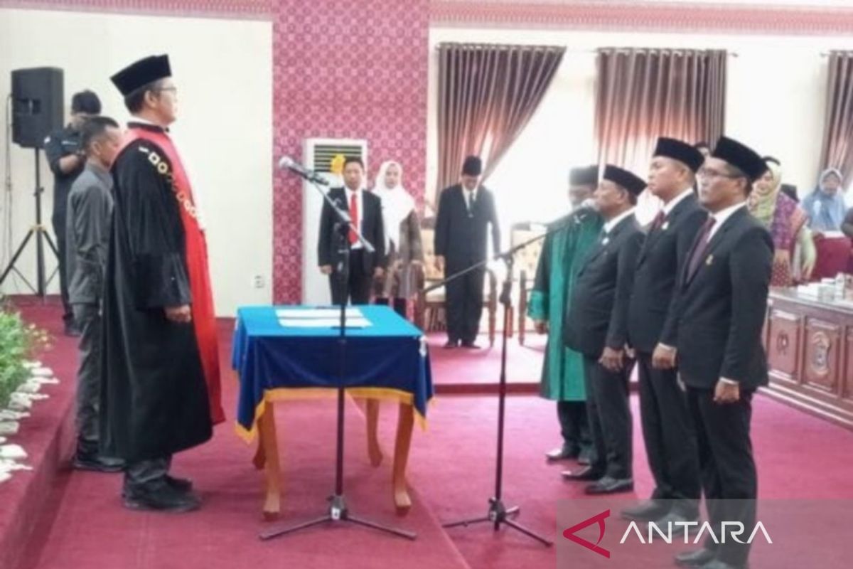 DPRD Pangkalpinang gelar Paripurna Pengangkatan Pimpinan DPRD masa jabatan 2024 - 2029