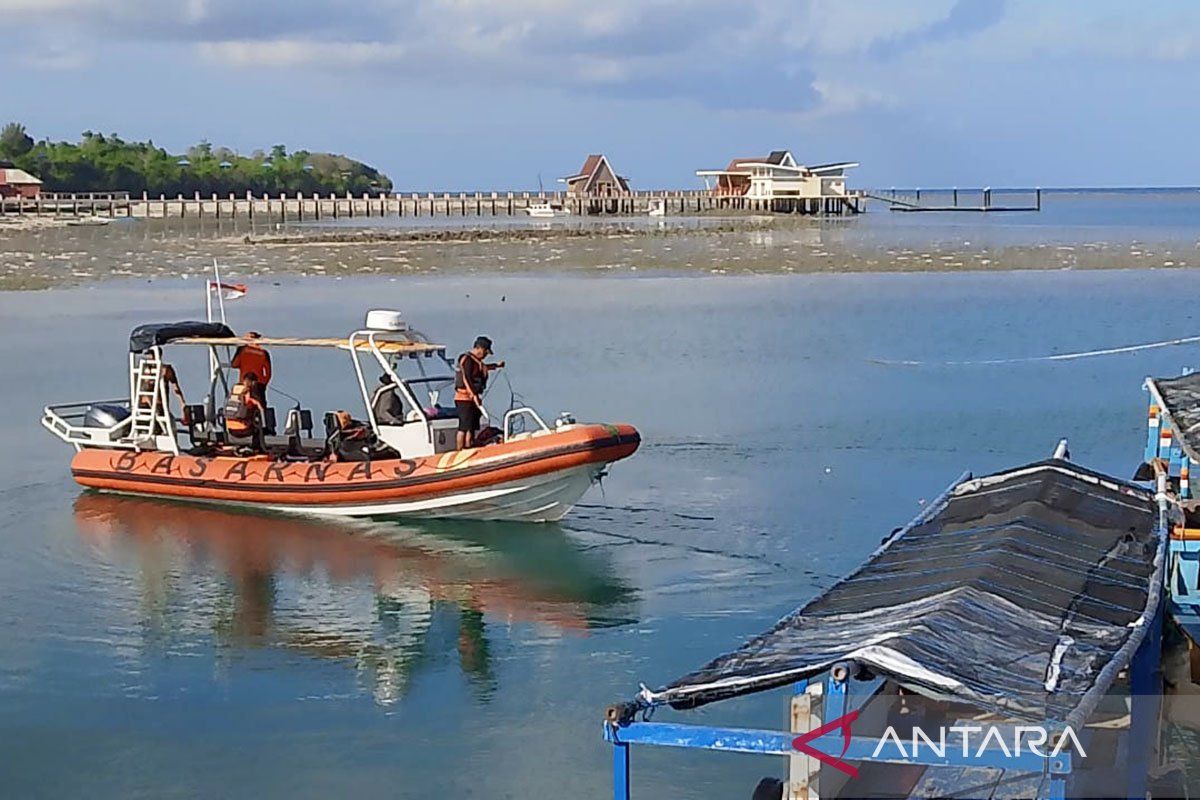 Tim SAR cari nelayan hilang di Perairan Karang Tomia Wakatobi