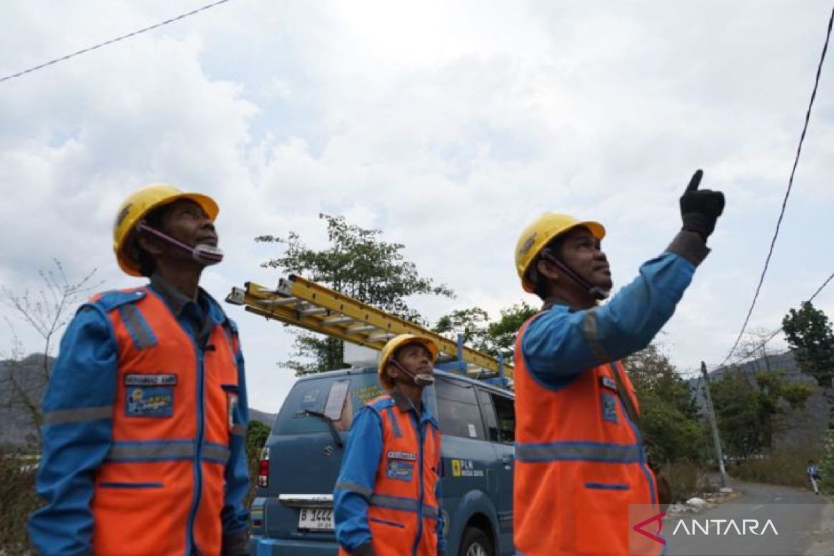 DJKN dan Kemen BUMN dukung PLN bangun jaringan ke desa terpencil di Bima