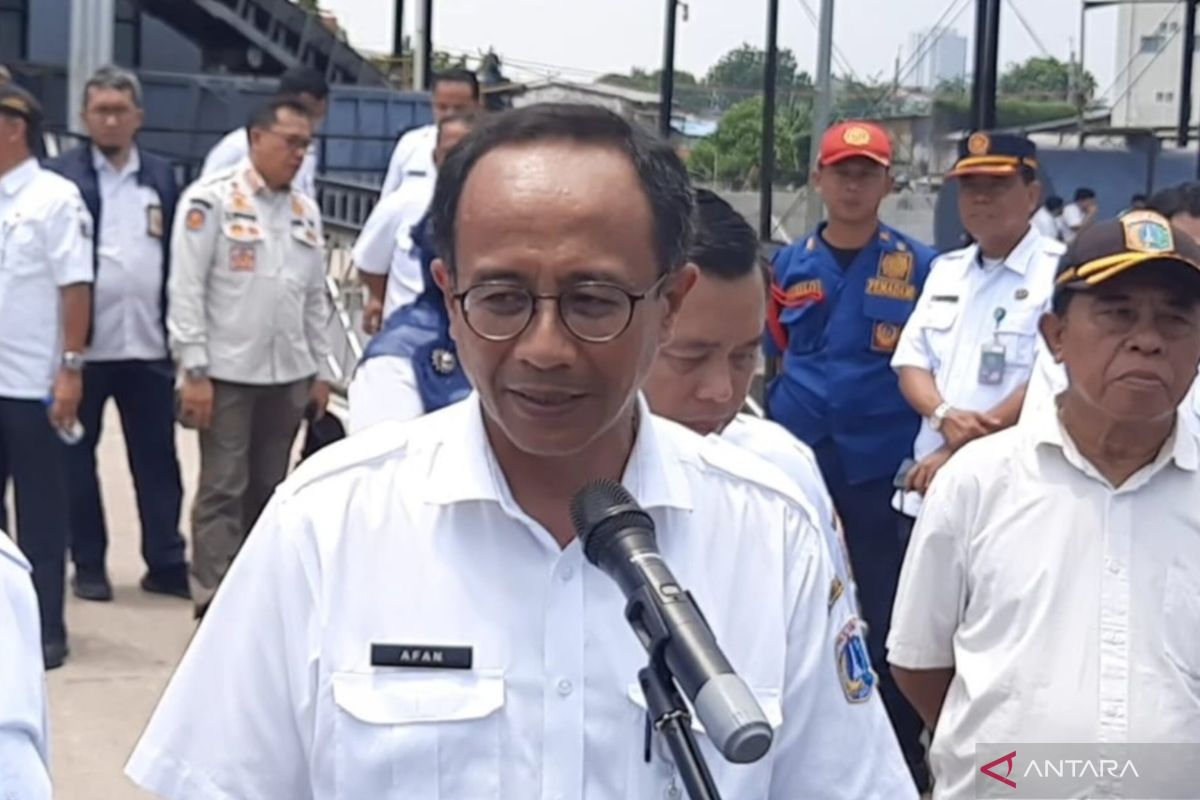 Pemprov DKI targetkan saluran air di Cipulir rampung Desember