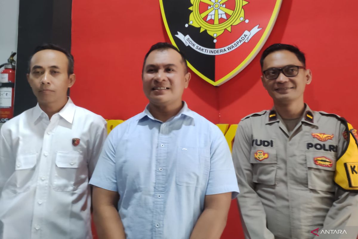 Bermain judi slot, dua pria di Kota Malang ditangkap polisi