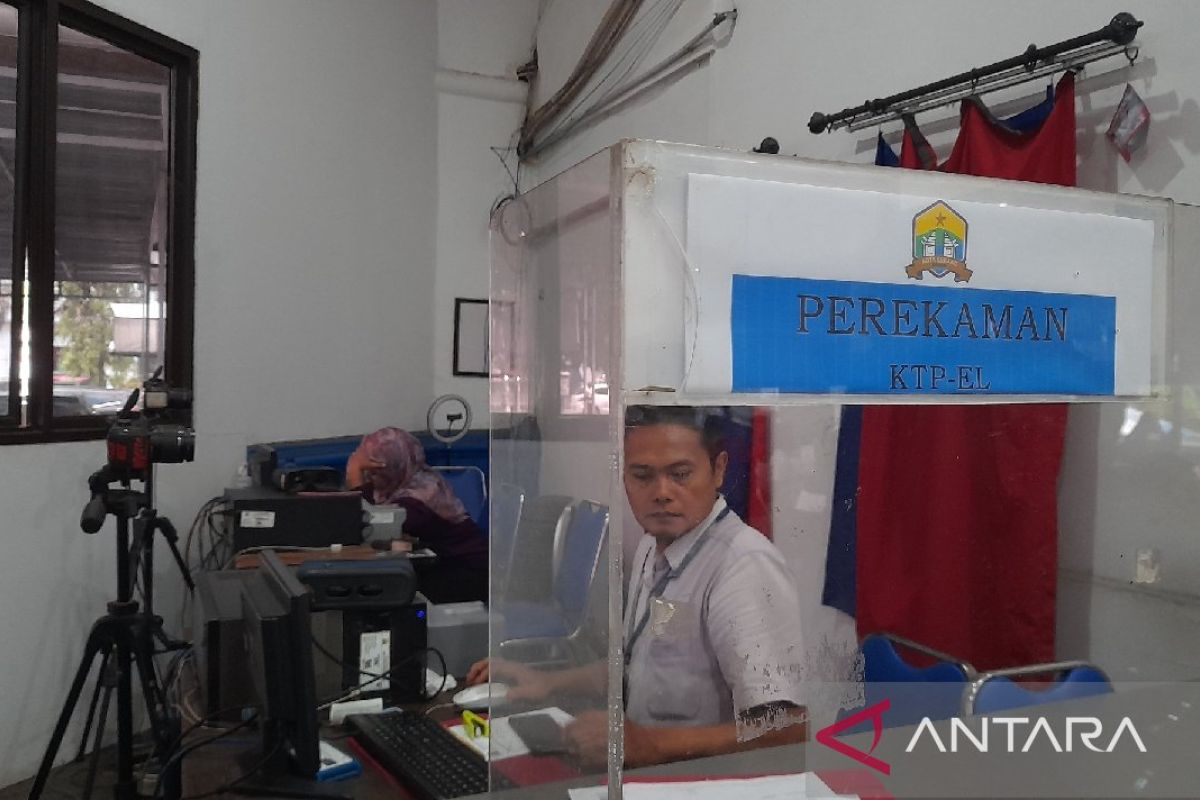 Disdukcapil Kota Serang percepat perekaman KTP-e ribuan pemilih pemula