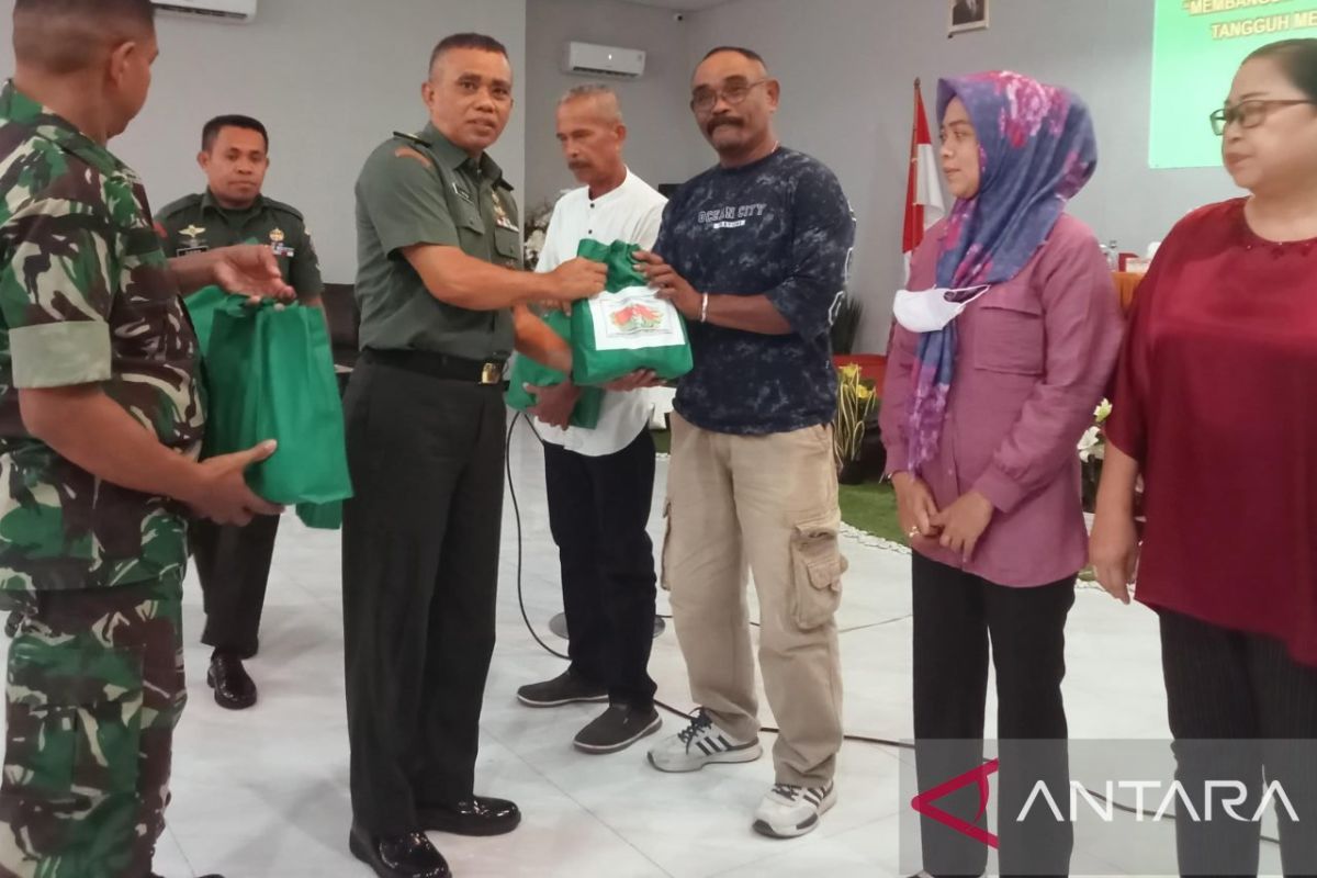 Kodim Ambon gandeng Pemkot bakti masyarakat beri pelatihan pada  UMKM