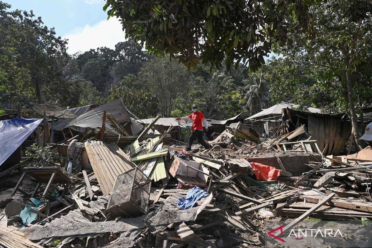 Korban erupsi Lewotobi di pengungsian jadi 4.436 orang