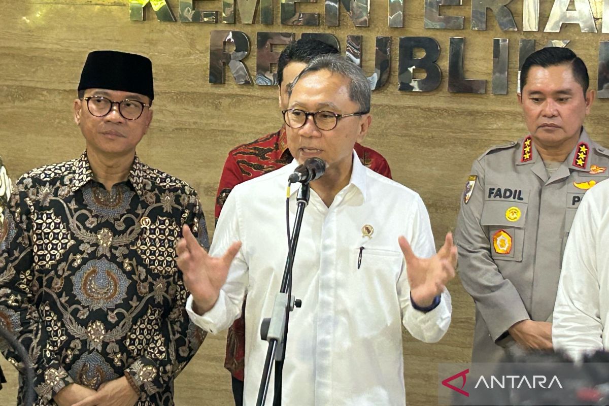 Menko Zulkifli usulkan pengembangan komoditas kelapa