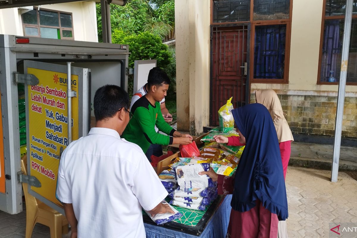 Bangka Selatan gelar pasar murah jaga ketersediaan stok dan stabilitas harga