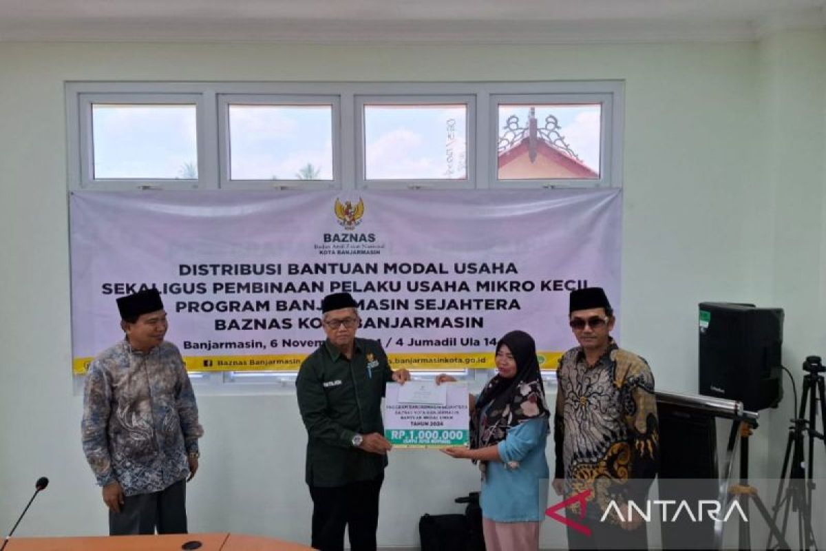 BAZNAS Banjarmasin bantu modal puluhan pedagang kecil