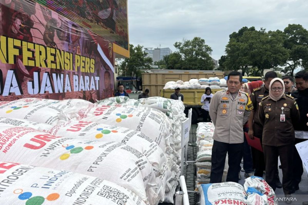 Polda Jabar ungkap sindikat penimbunan 33 ton pupuk bersubsidi