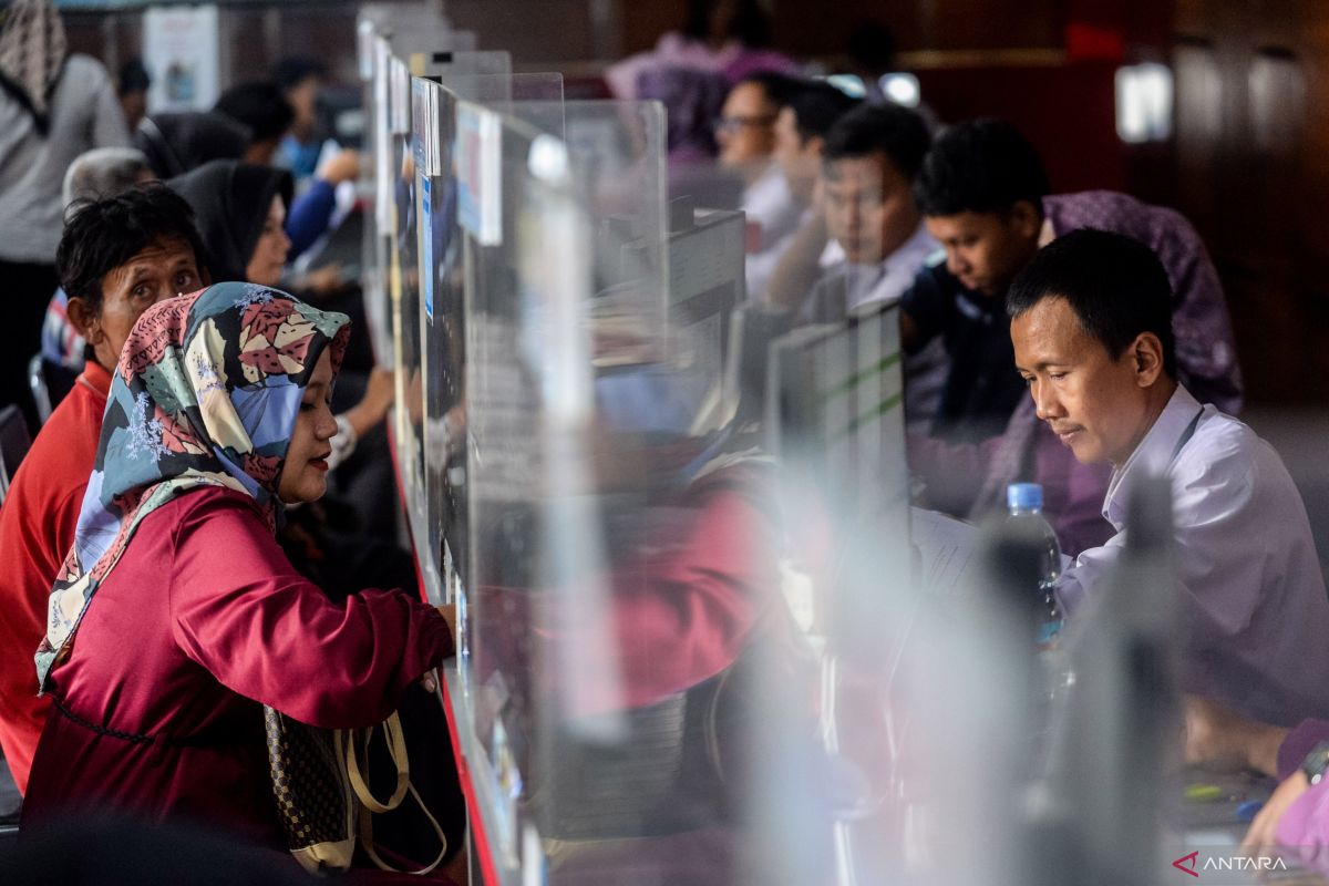 Banten kemarin, Bank sampel makanan hingga perekaman KTP elektronik