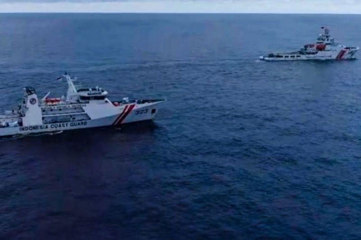 Mempertahankan kedaulatan negara di Laut Natuna Utara - ANTARA News