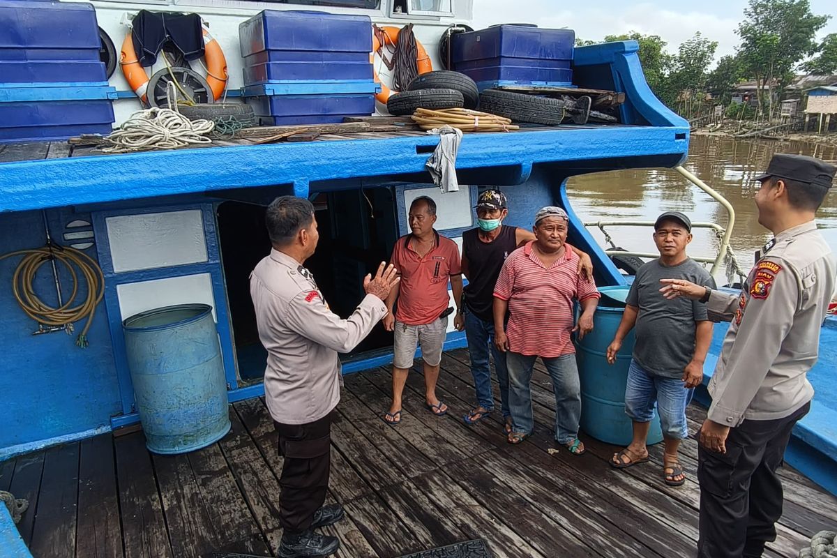 Polsek Kawasan Pelabuhan Pekanbaru imbau ABK dan masyarakat tidak golput