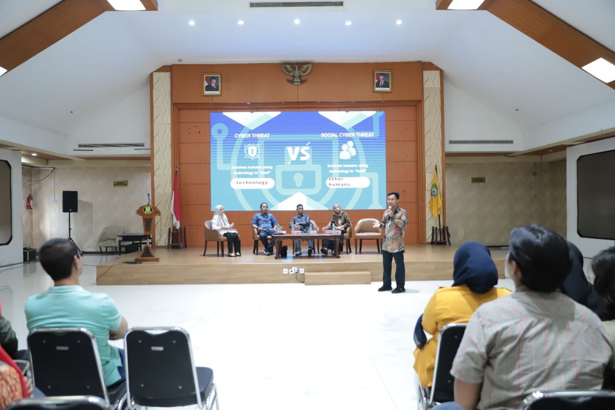 Diskominfo Kota Tangerang latih mahasiswa jadi agen perubahan kurangi hoaks