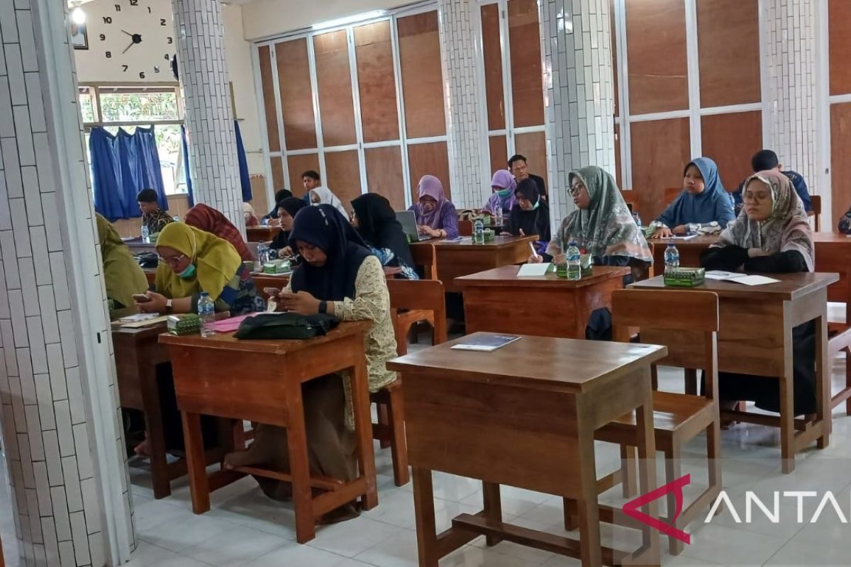 Kemenag Kediri dukung pesantren lengkapi fasilitas pos kesehatan