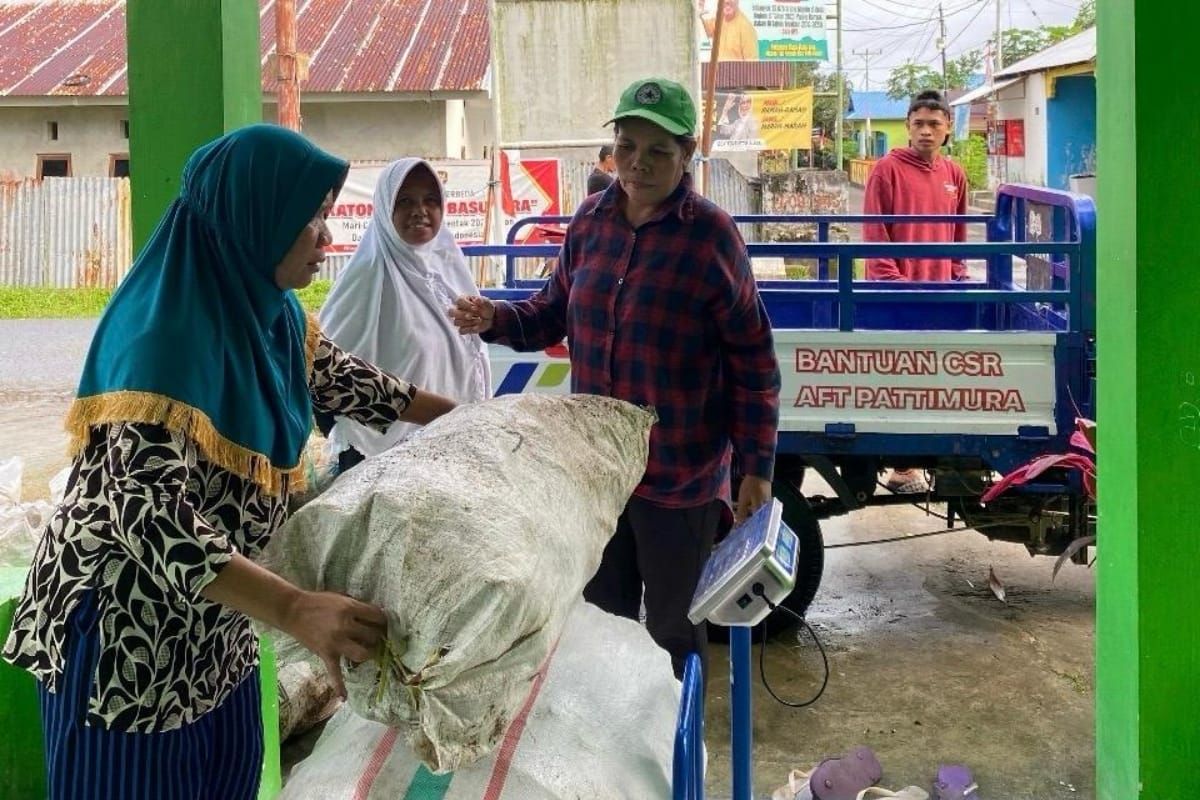 Pertamina AFT Pattimura Ambon dukung  program SPP berbayar sampah