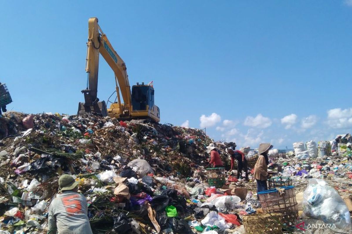 TPA Sarbagita Bali padatkan sampah antisipasi longsor