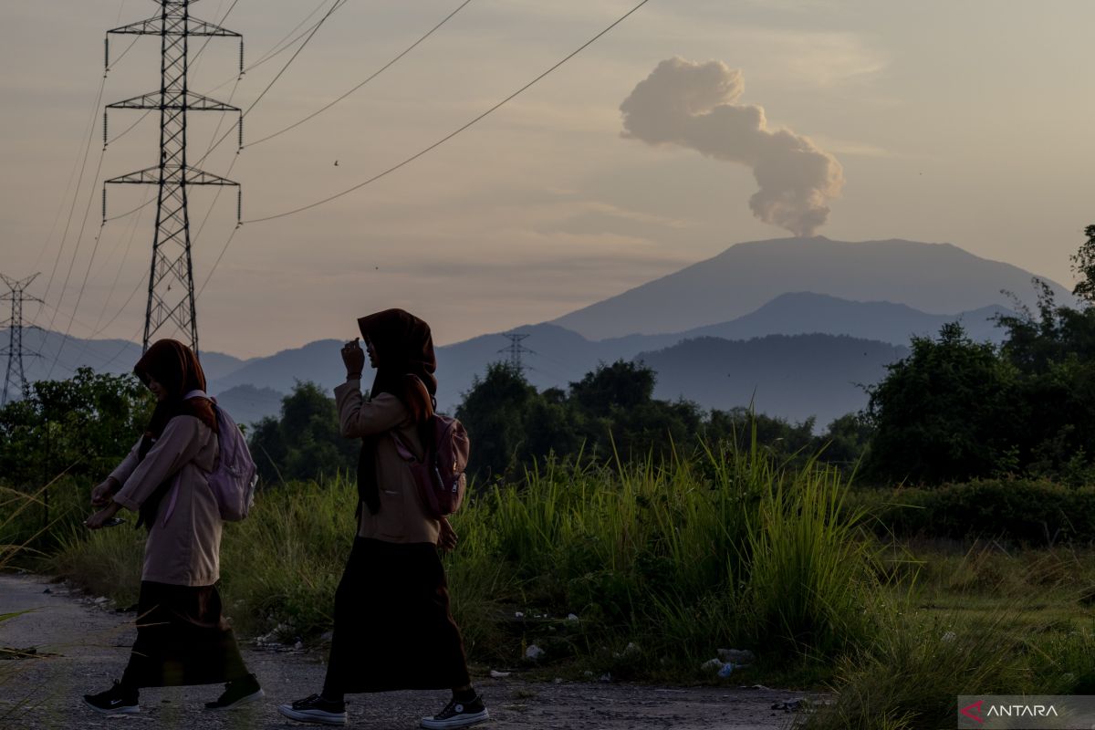 PVMBG sebut gas beracun Marapi masih terkonsentrasi di pusat letusan