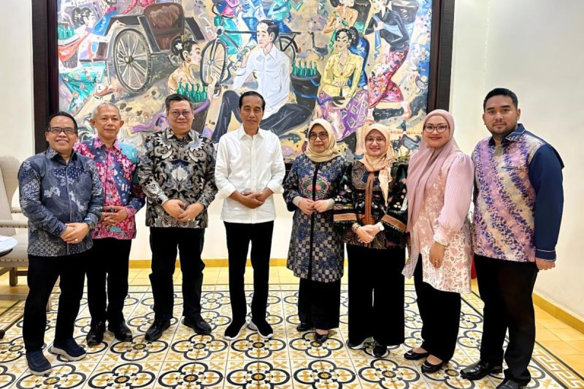 Jokowi terima manfaat pensiun dan tabungan hari tua dari TASPEN