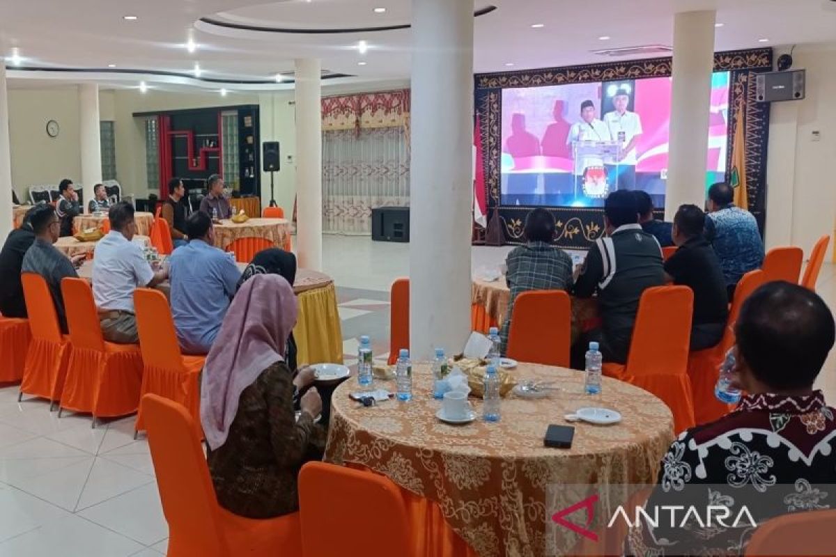 Pemkab HSU nobar debat paslon bupati HSU 2024