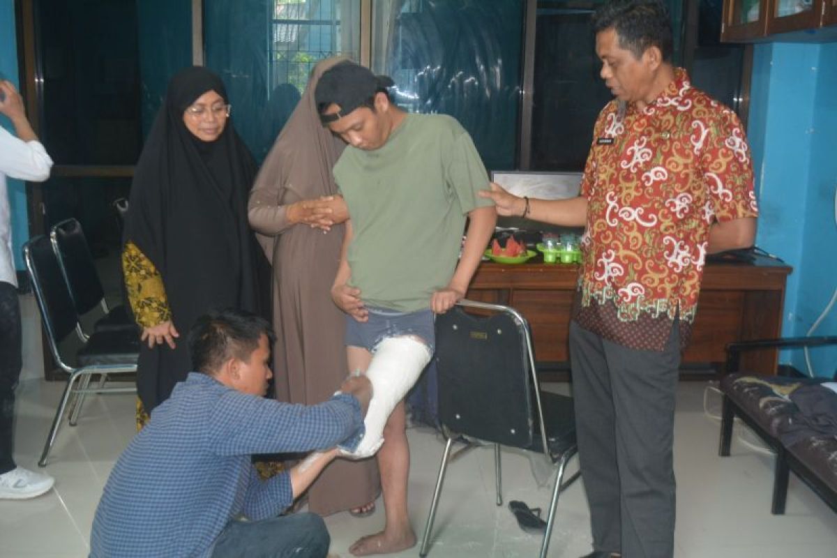 Kemensos ukur tangan dan kaki palsu untuk enam penyandang disabilitas