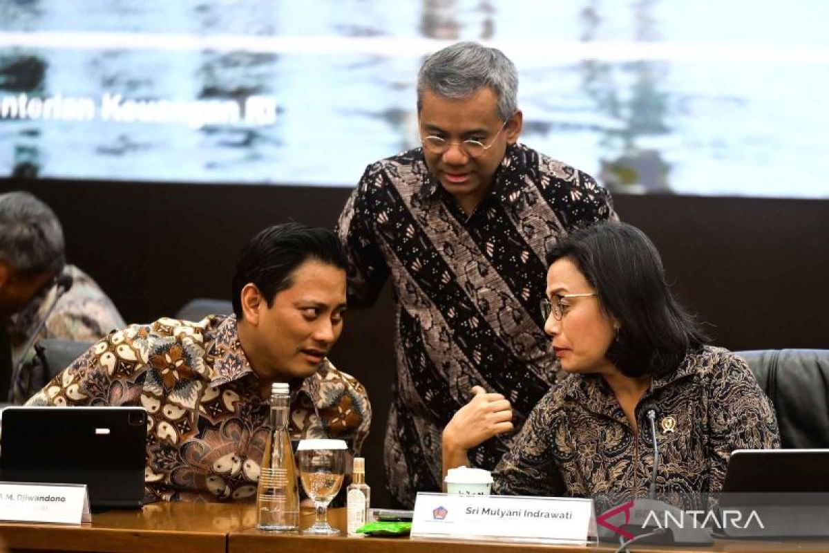 Kemenkeu tarik pembiayaan utang Rp438,1 triliun hingga Oktober