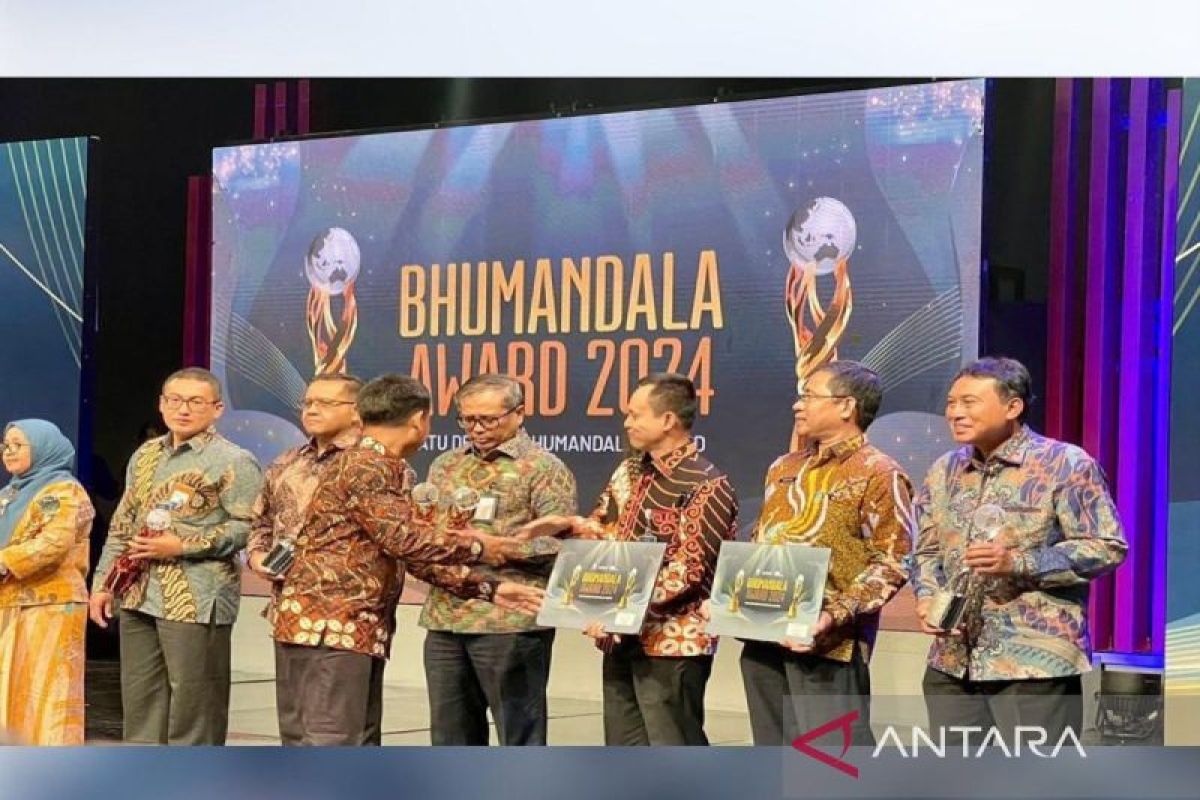 Kementerian ATR/BPN raih penghargaan Rajata pada Bhumandala Award 2024