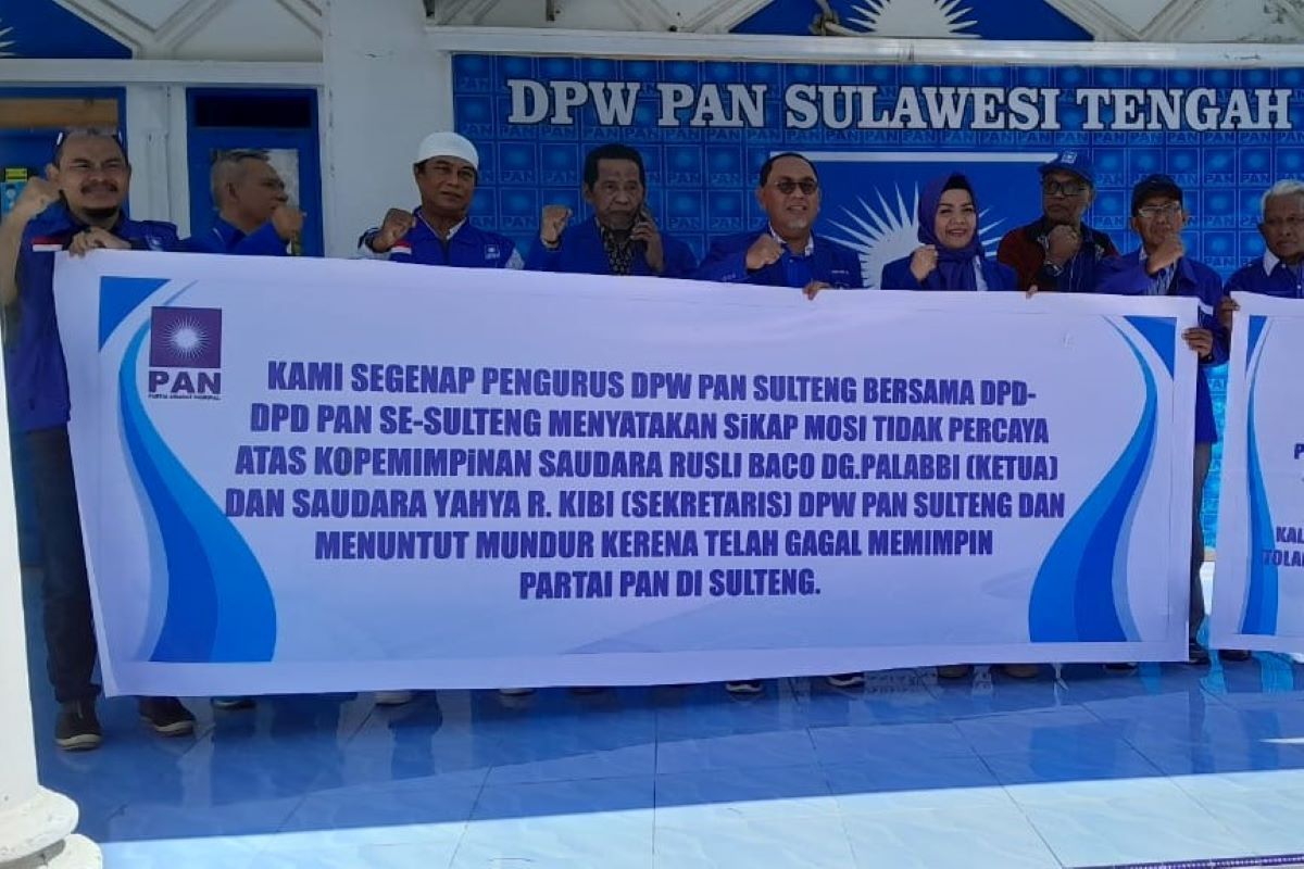 Pengurus ajukan mosi tidak percaya ketua dan sekretaris PAN-Sulteng