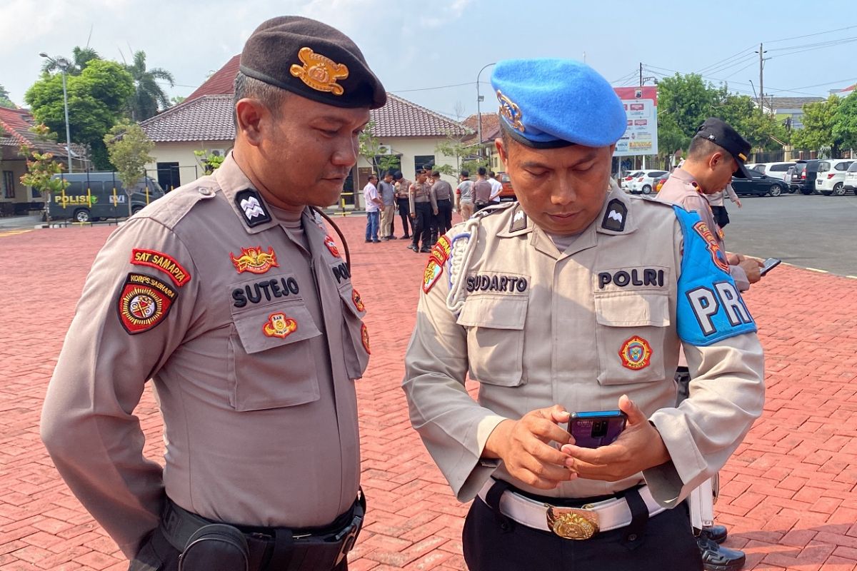 Polres Jepara periksa ponsel personel untuk cegah judi daring