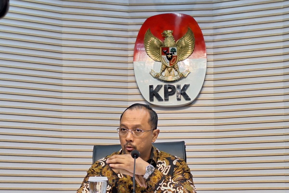 KPK panggil tujuh eks anggota DPRD Jatim terkait penyidikan dana hibah